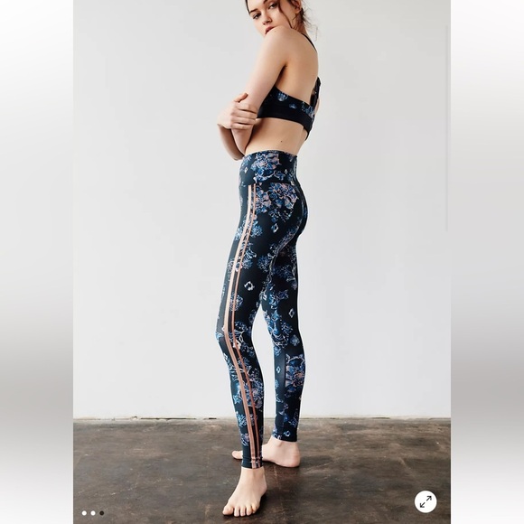Free People Movement Freestyle Rise Leggings - Picture 12 of 16